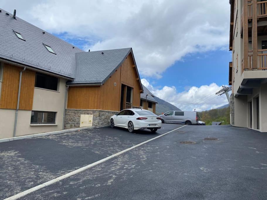 Charmant T4 Duplex Vue Montagne Loudenvielle Exteriér fotografie