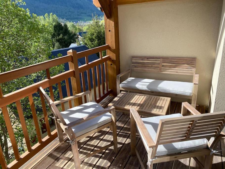 Charmant T4 Duplex Vue Montagne Loudenvielle Exteriér fotografie