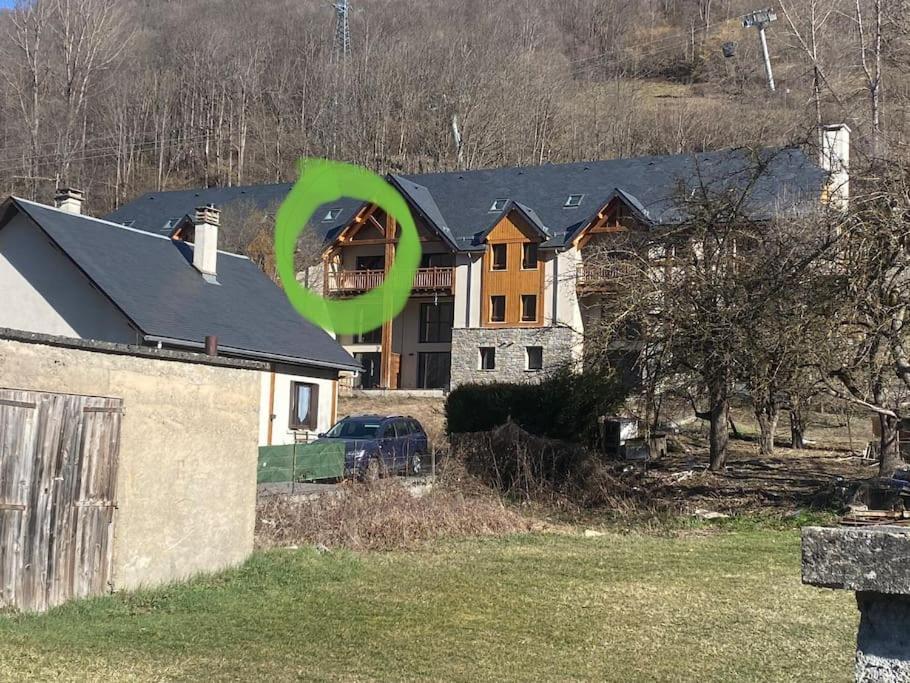 Charmant T4 Duplex Vue Montagne Loudenvielle Exteriér fotografie